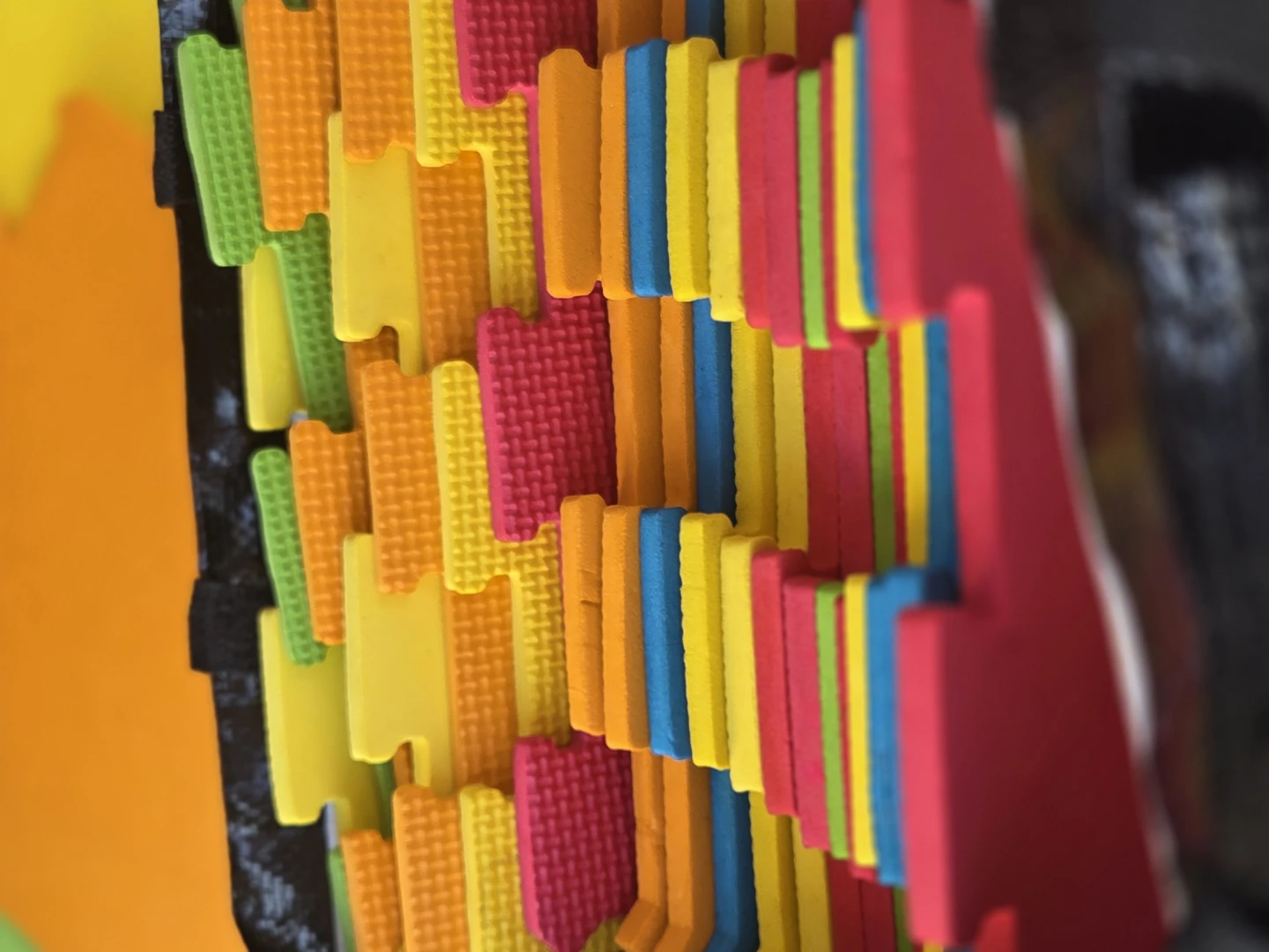 Set of multi-coloured foam play mats - photo 5