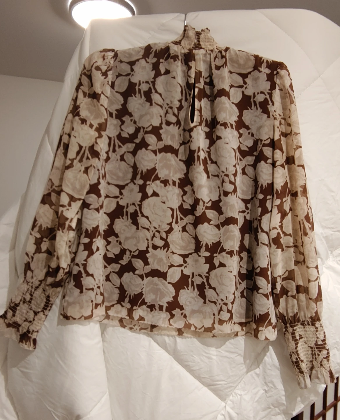 Wilfred blouses and cardigan and cream blouse from Club Monaco! - photo 3