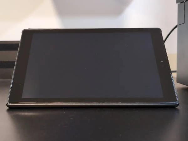 Amazon Fire HD 10 9th Gen Tablet with Case - $60 - photo 3