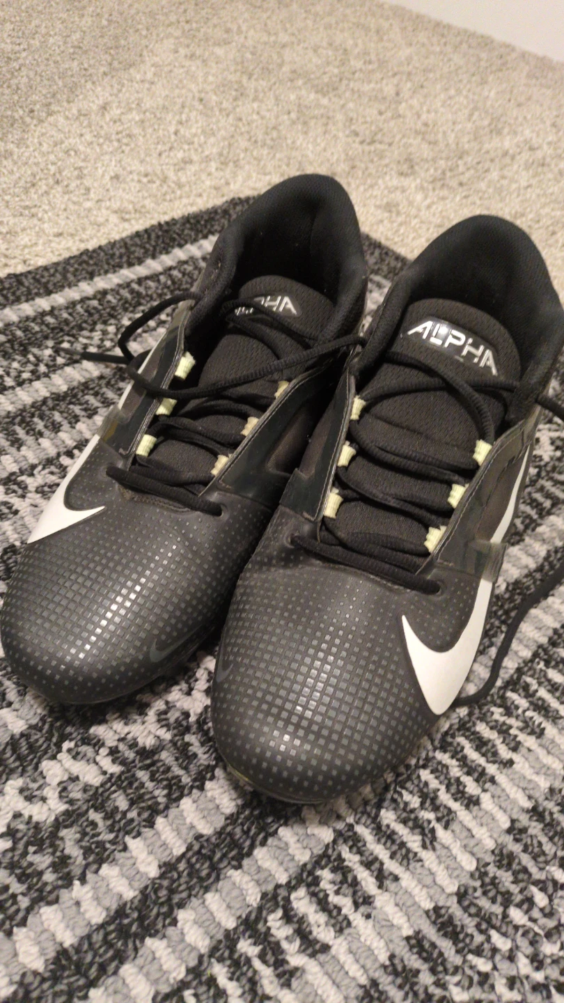 Nike Alpha Menace 4 Pro Football Cleats - photo 2