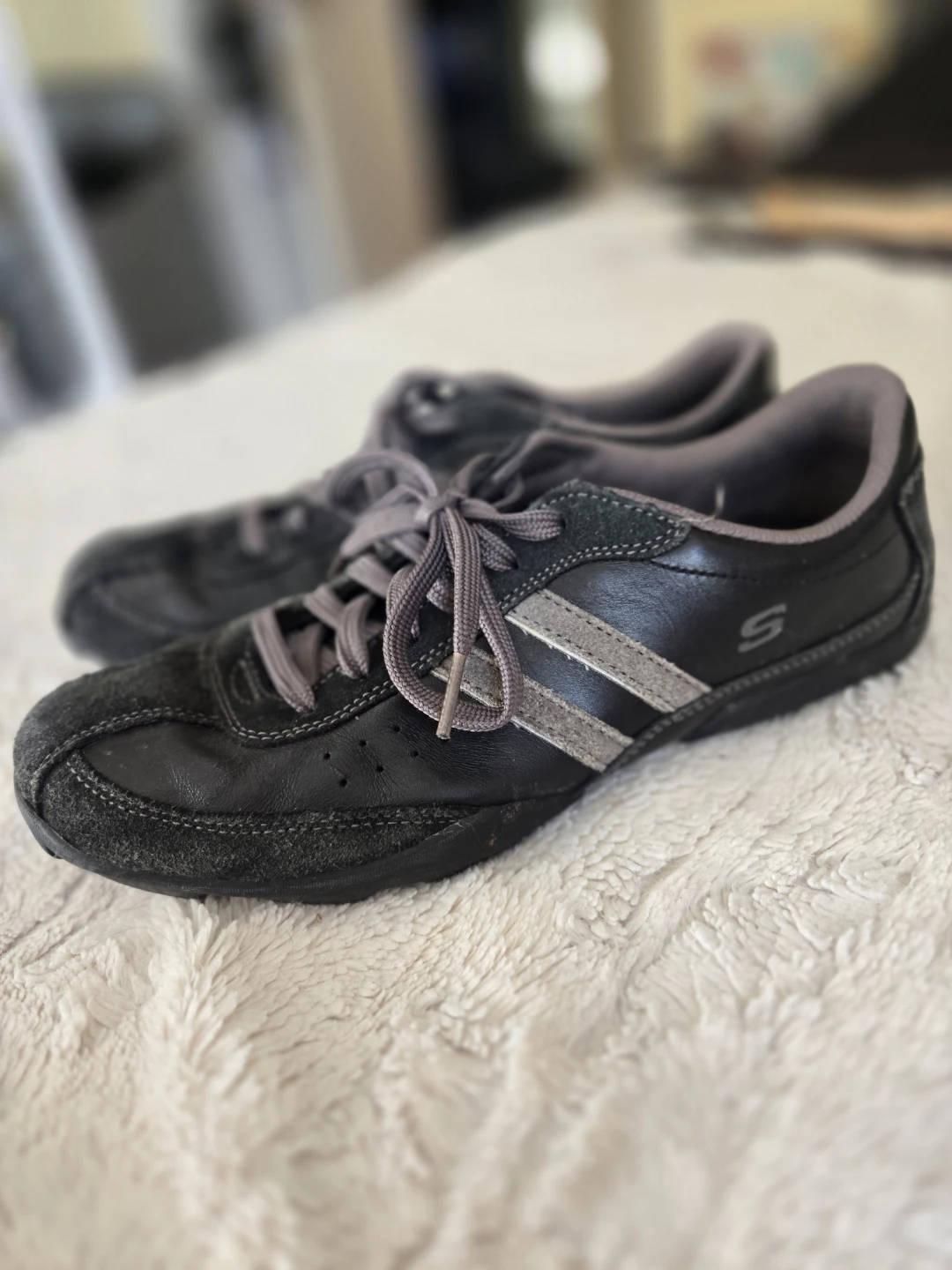 Skechers Sneakers Size 9 M