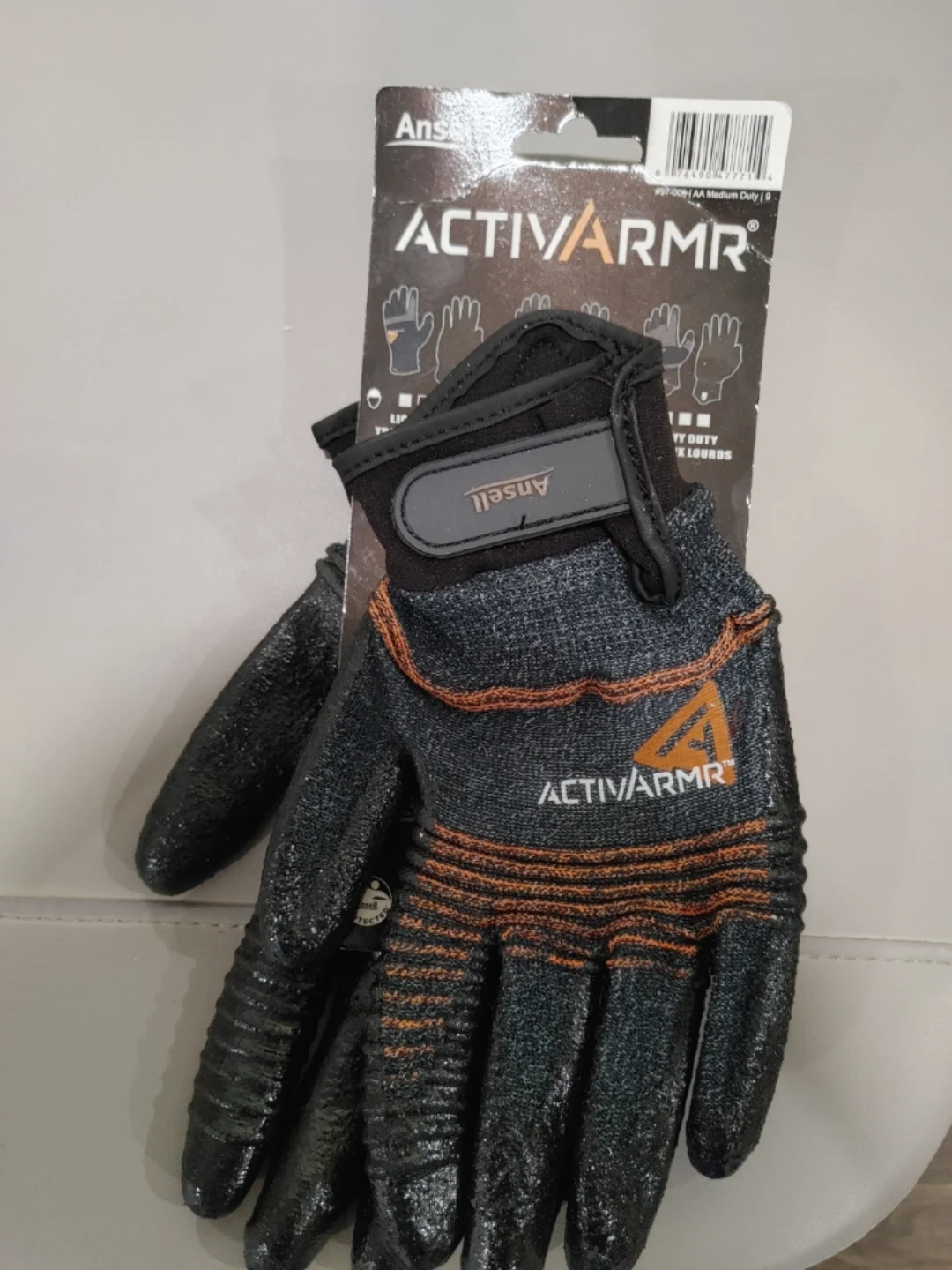 🧡NEW WITH TAGS MENS KEVLAR WORK GLOVES SIZE 9