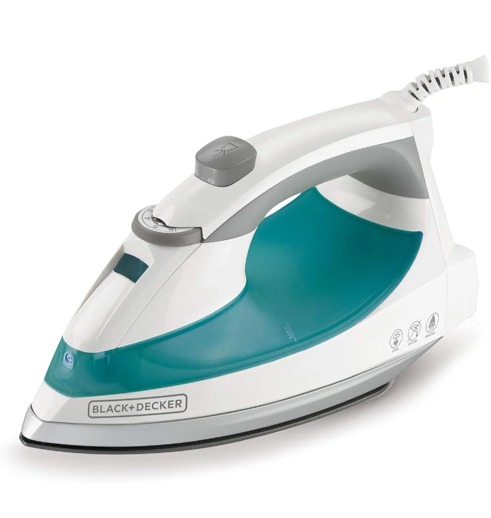 BLACK+DECKER Light 'N Easy Compact Steam Iron - photo 2