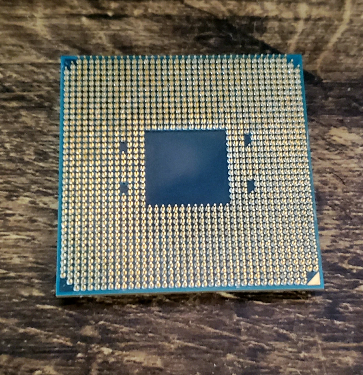 AMD Ryzen 7 2700X Processor - photo 3