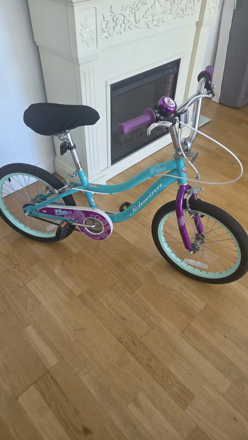 Schwinn Elm Kids Bike 18-inch