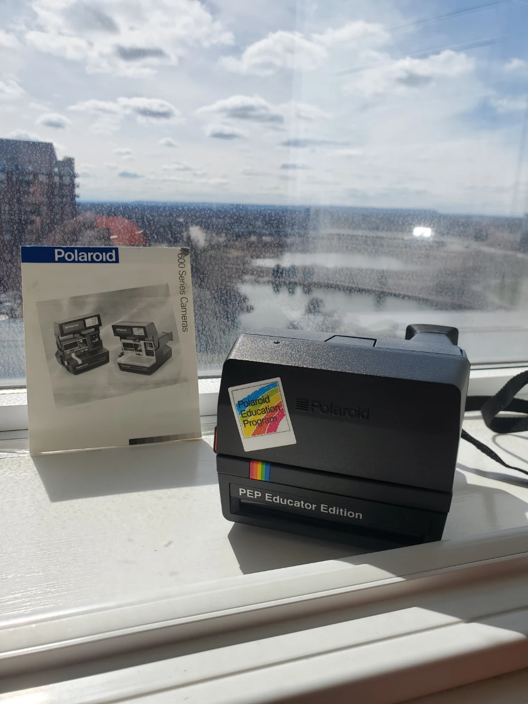 Polaroid 600 PEP Educator Edition Instant Camera - photo 3