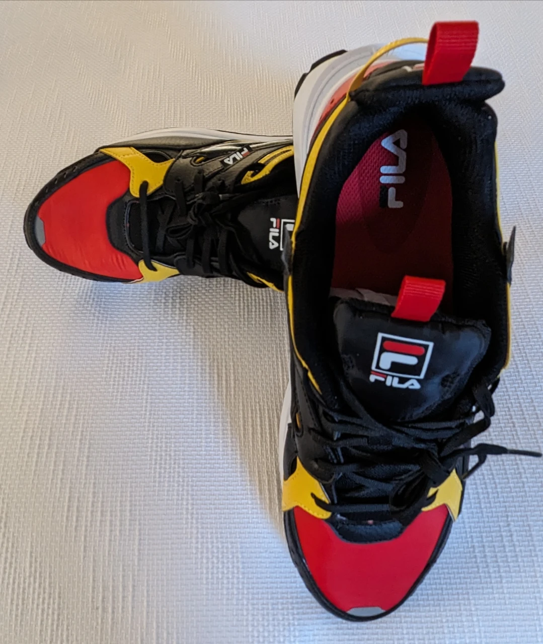 Snickers Fila