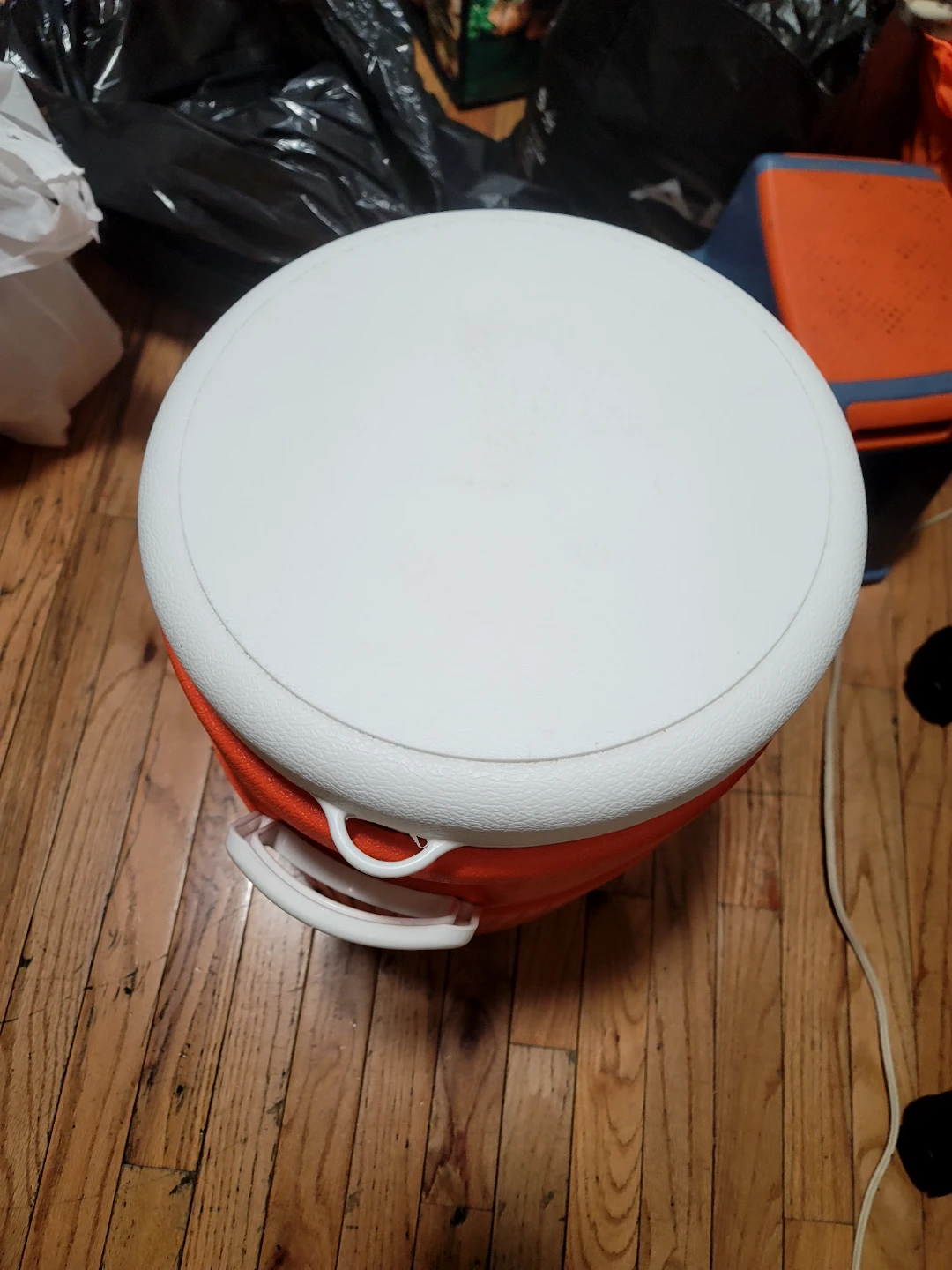 Nevera portátil para bebidas de 5 galones - photo 3
