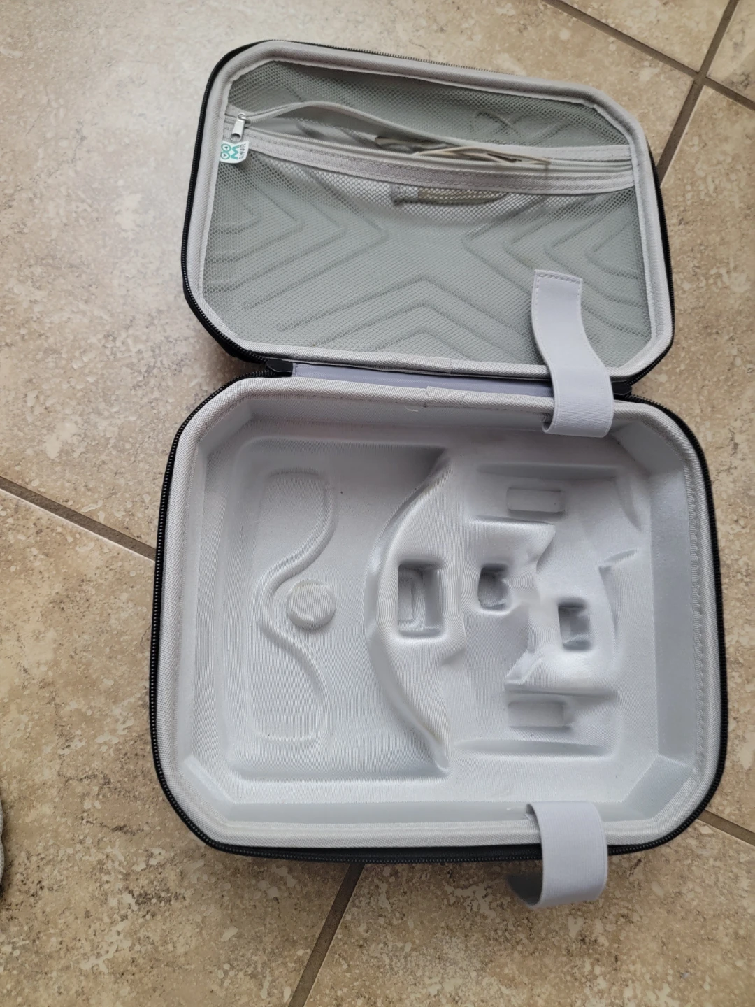 Meta Quest 2 128GB VR Headset - photo 4