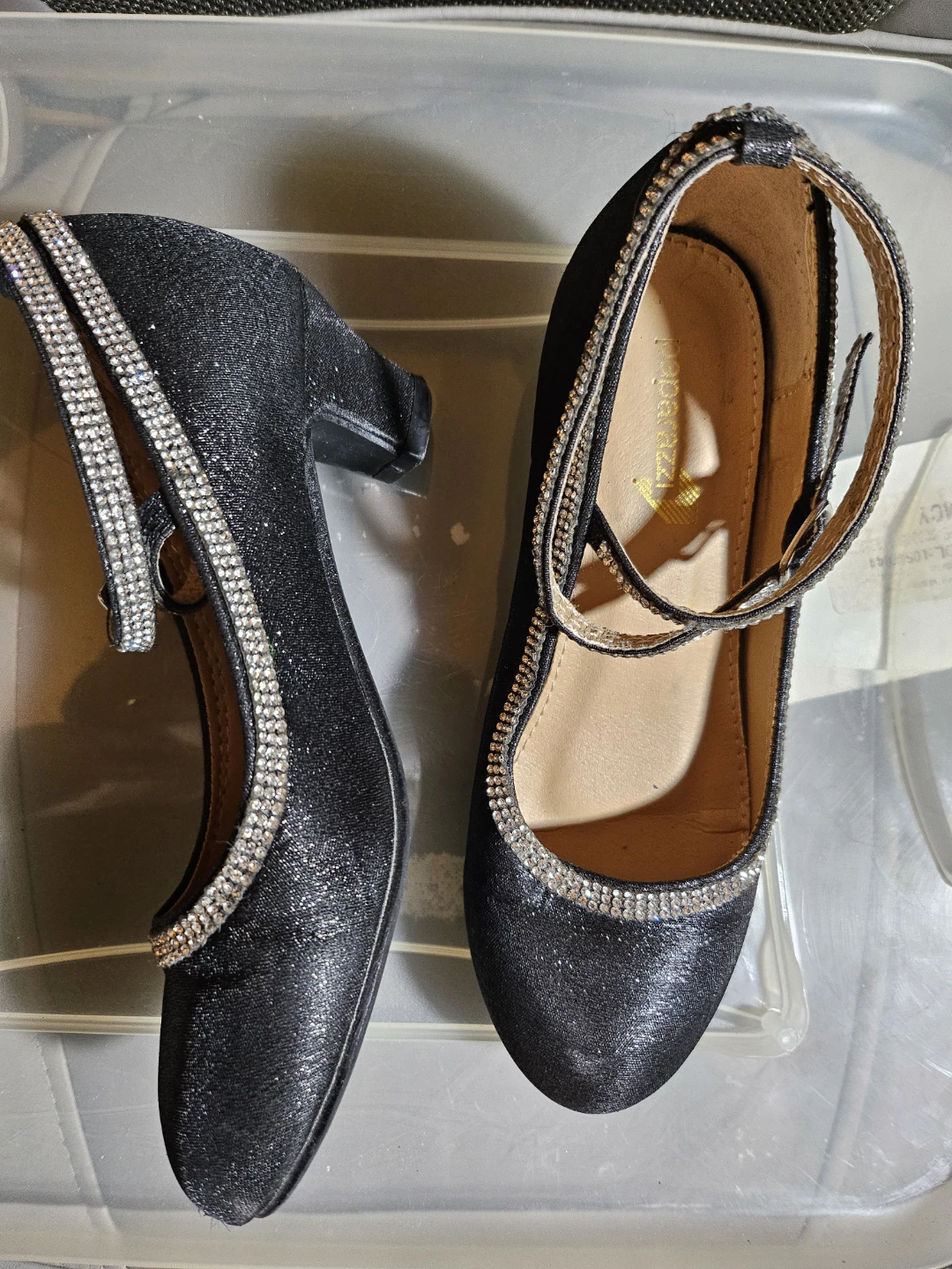 Girls Paparazzi Black Glitter Dress Shoes, size 3 - photo 2