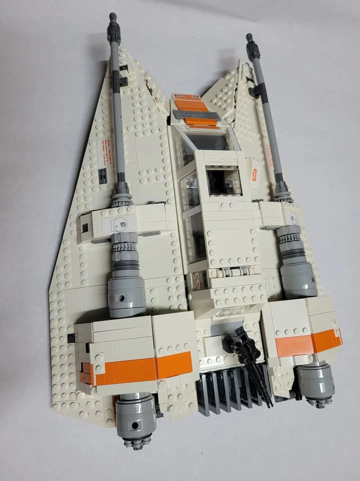 LEGO Star Wars Snowspeeder - photo 3
