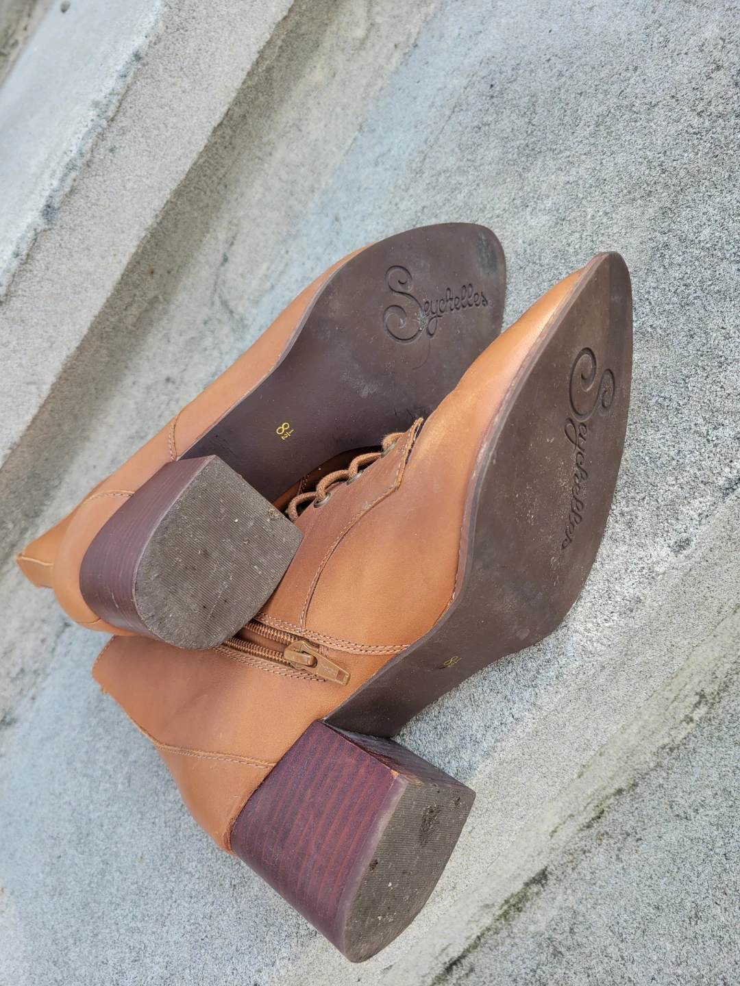 Seychelles brown leather lace-up boots - photo 3