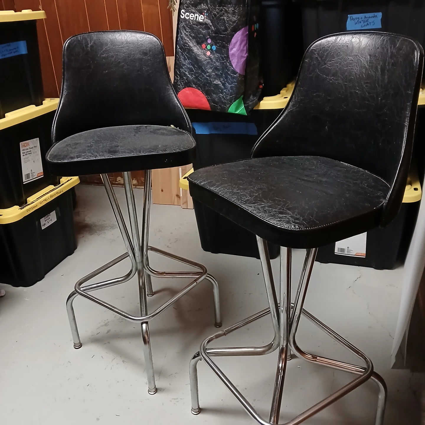 Swivel Bar Stools
