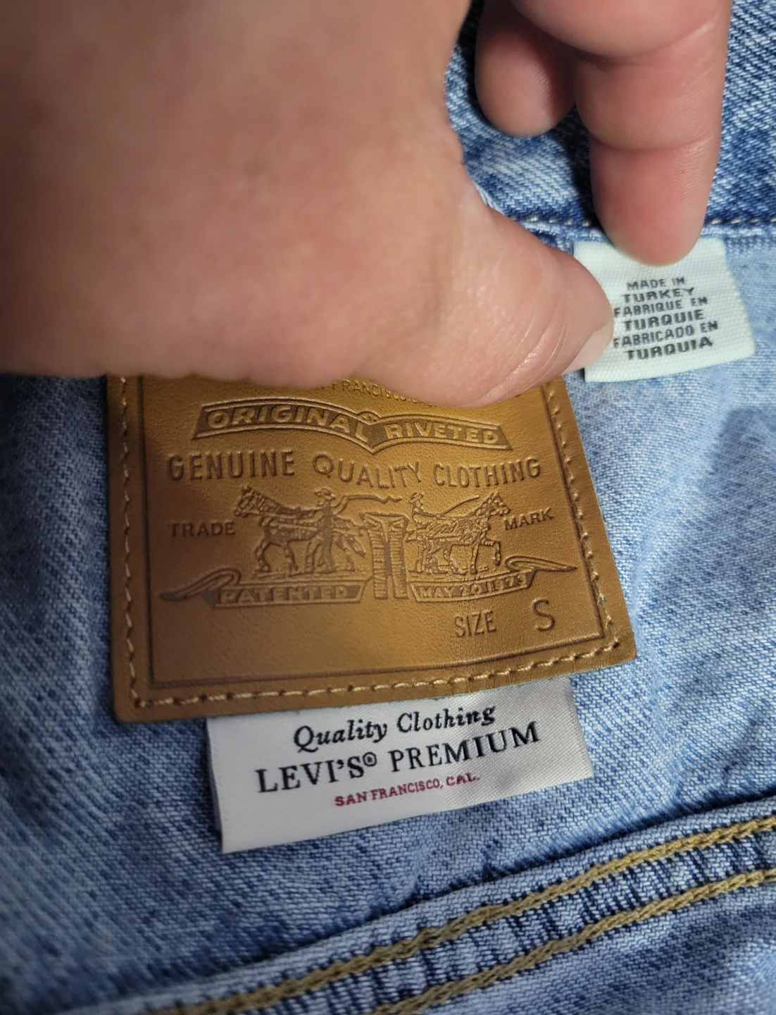 Levi's Premium Denim Crop Jacket, size S (0694) - photo 3