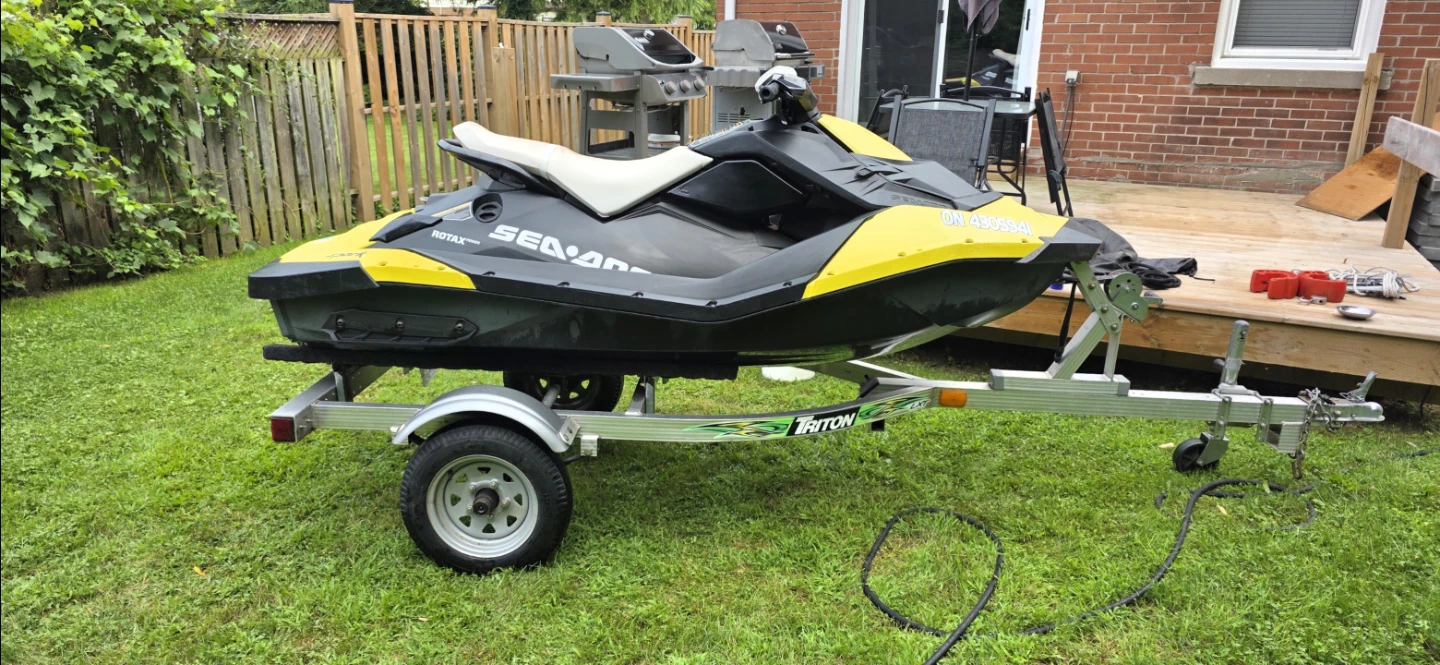 2014 Sea doo spark with trailer - photo 5