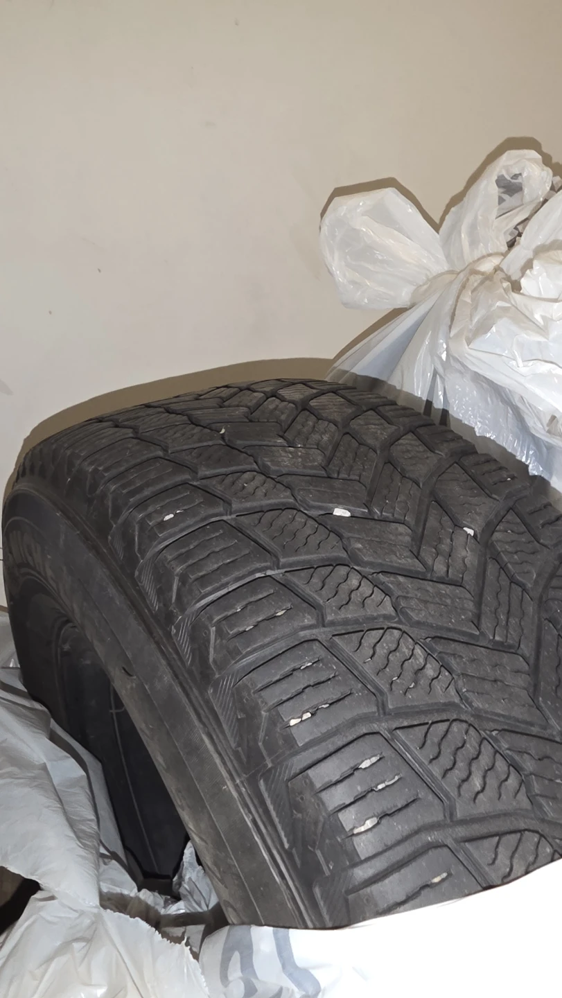4 Mazda Michelin Winter Tires with Rims - photo 5