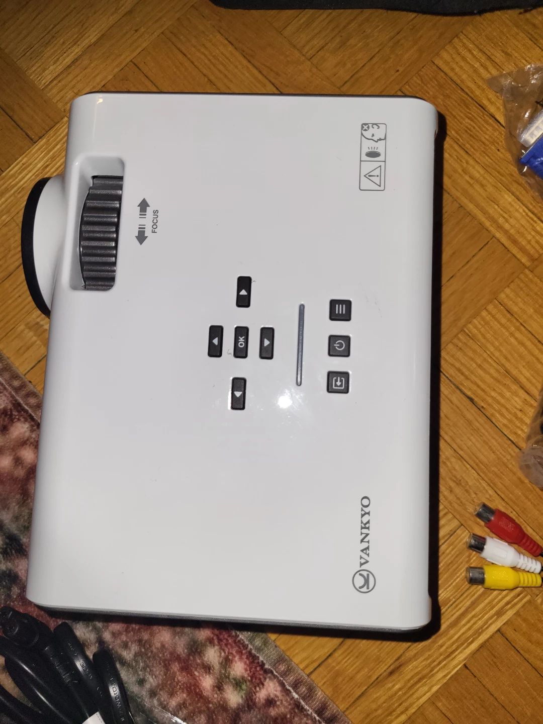 Vankyo Leisure 410 LED Projector - photo 2
