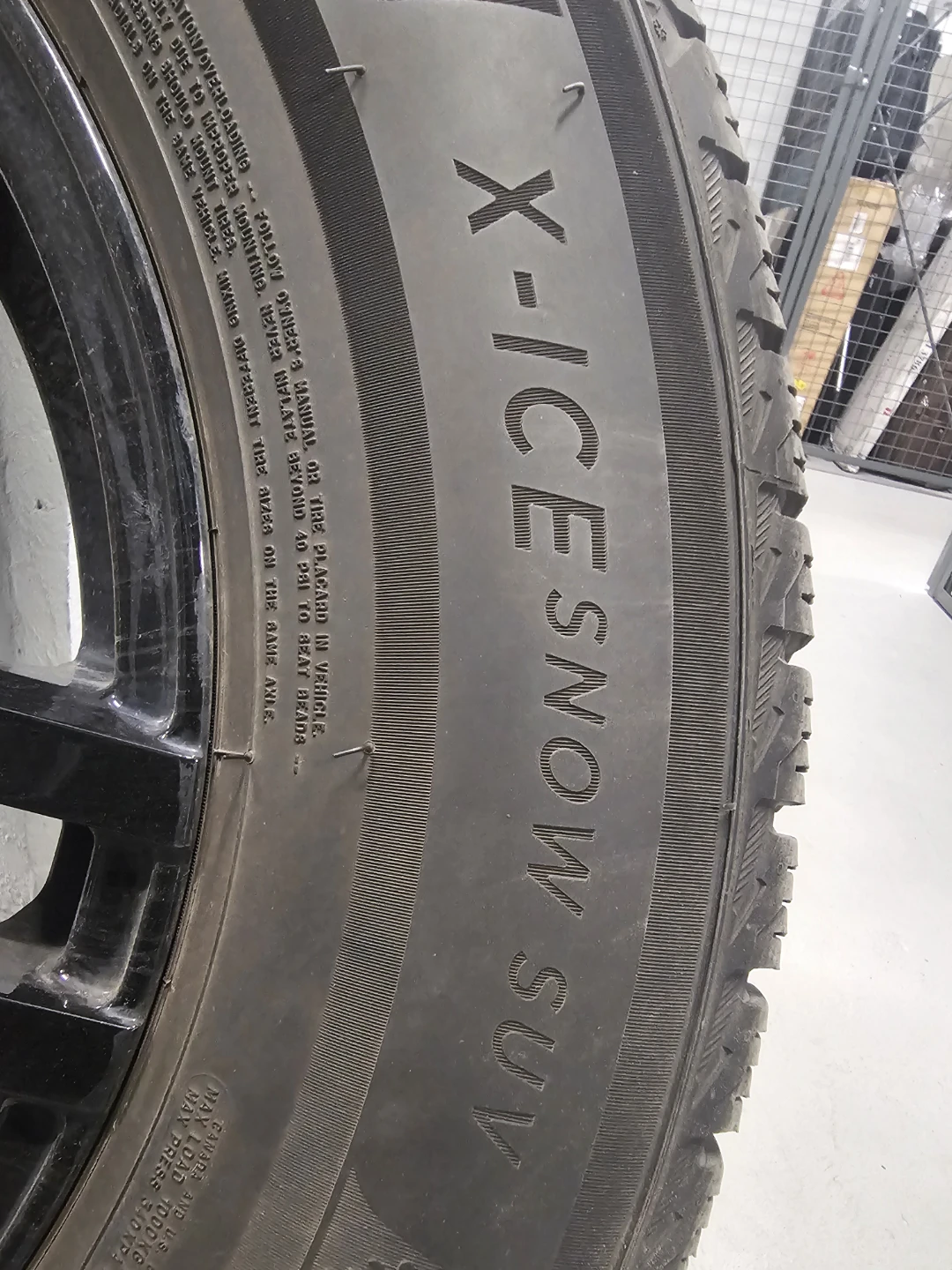 •2023 DOT Michelin X-Ice SUV + MSW Black Wheels 235/65R17 - photo 2