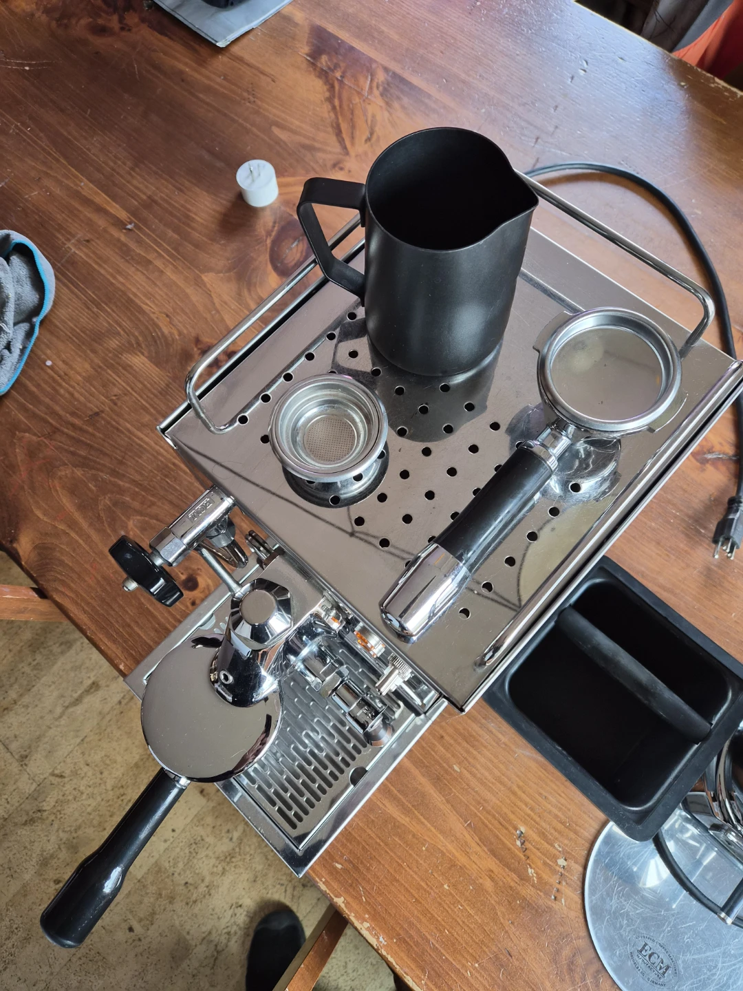ECM Classika PID Espresso Machine and ECM V Titan grinder - photo 4
