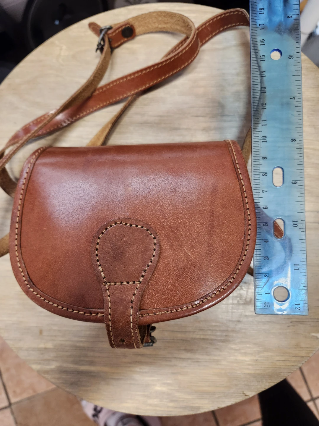 Vintage Brown Leather Saddle Crossbody Bag