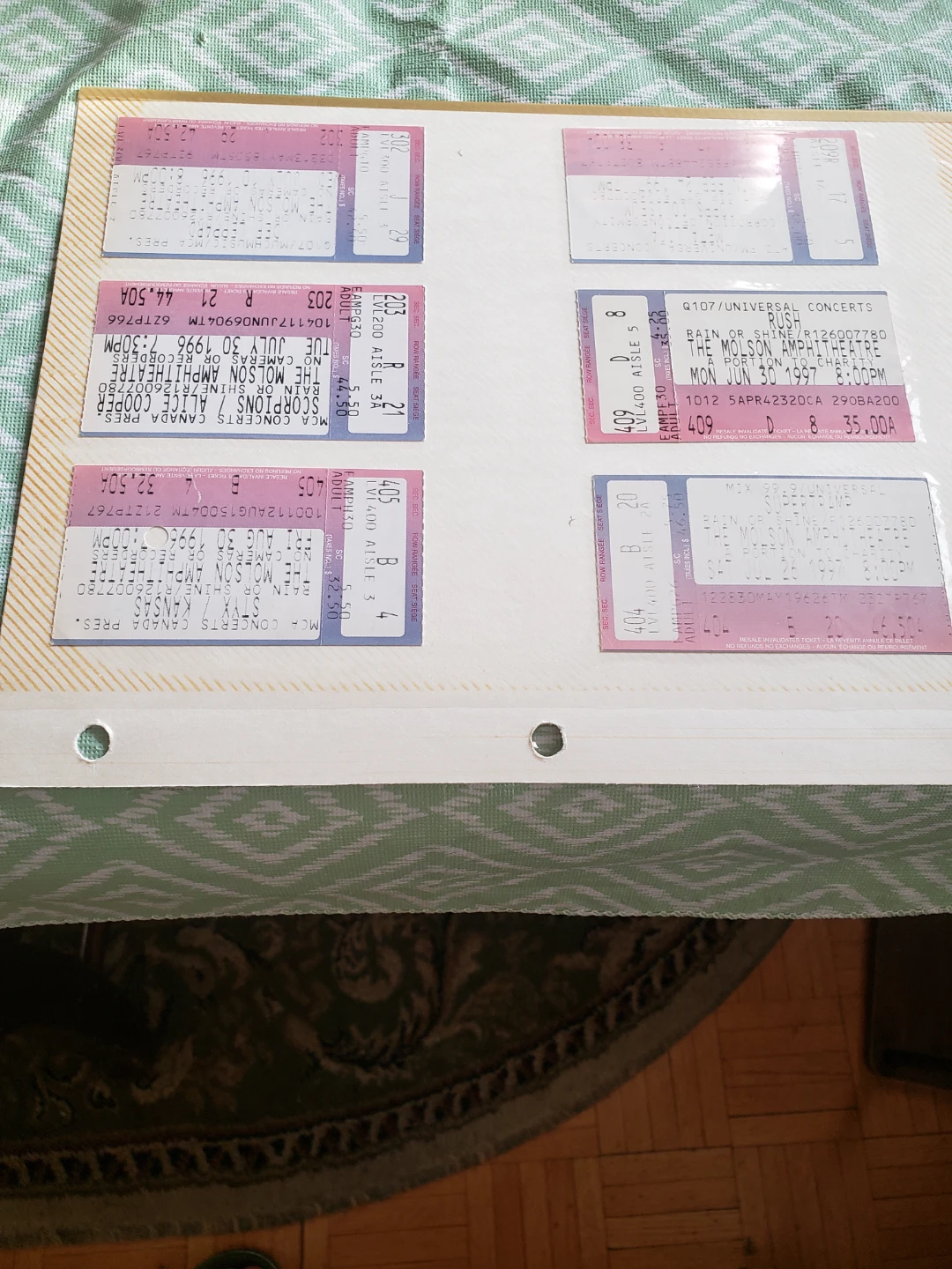 Collection of Vintage Toronto Concert Tickets (1990-1997) - photo 2