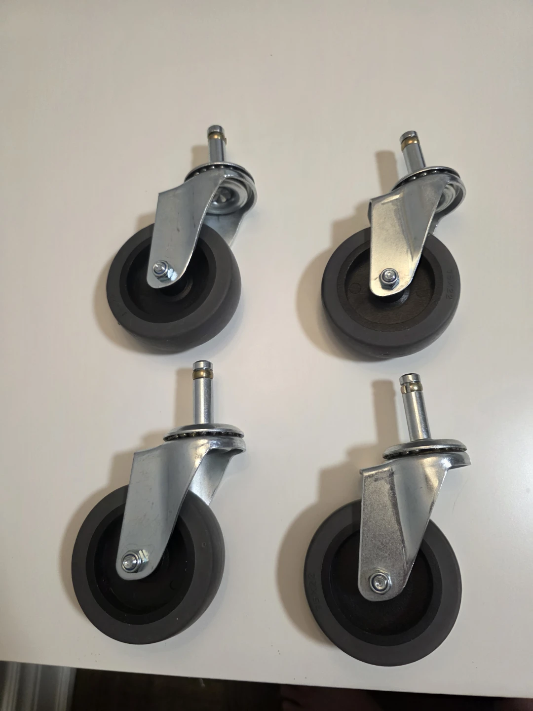 Set of 4 Swivel Casters 3 Inch