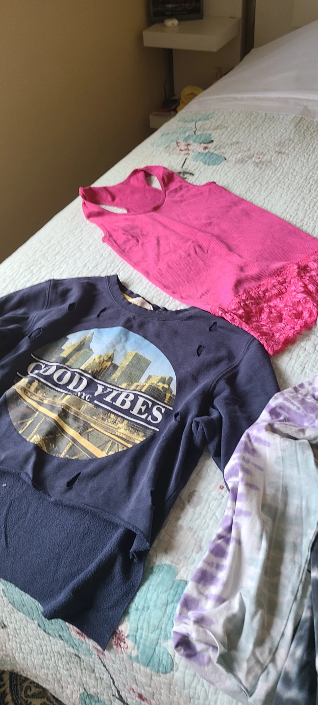 Assorted Women's Tops Bundle - photo 2