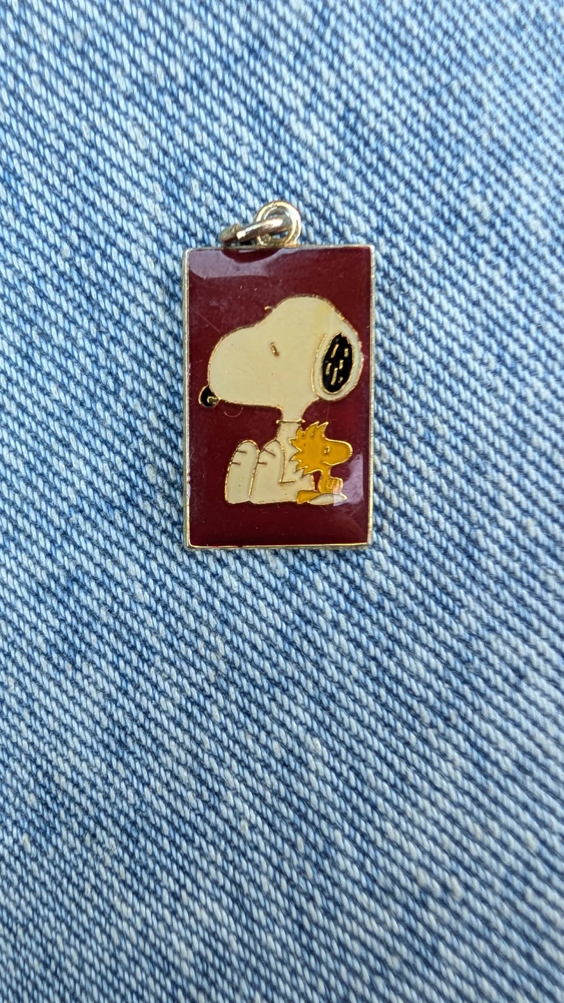 Vintage Peanuts Snoopy and Woodstock Pendant
