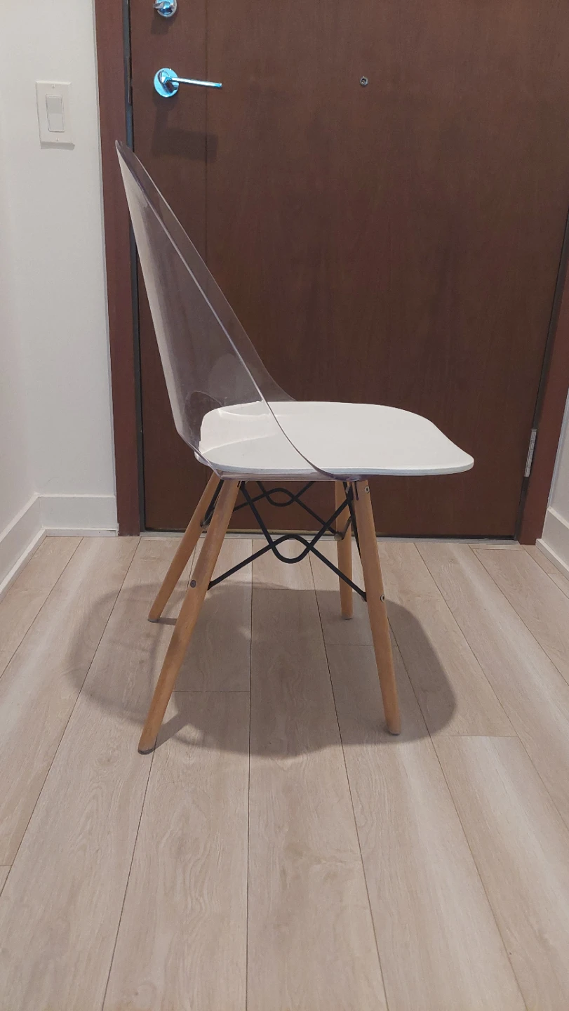 Eiffel chair - Clear Acrylic Eames-Style Dining Chair