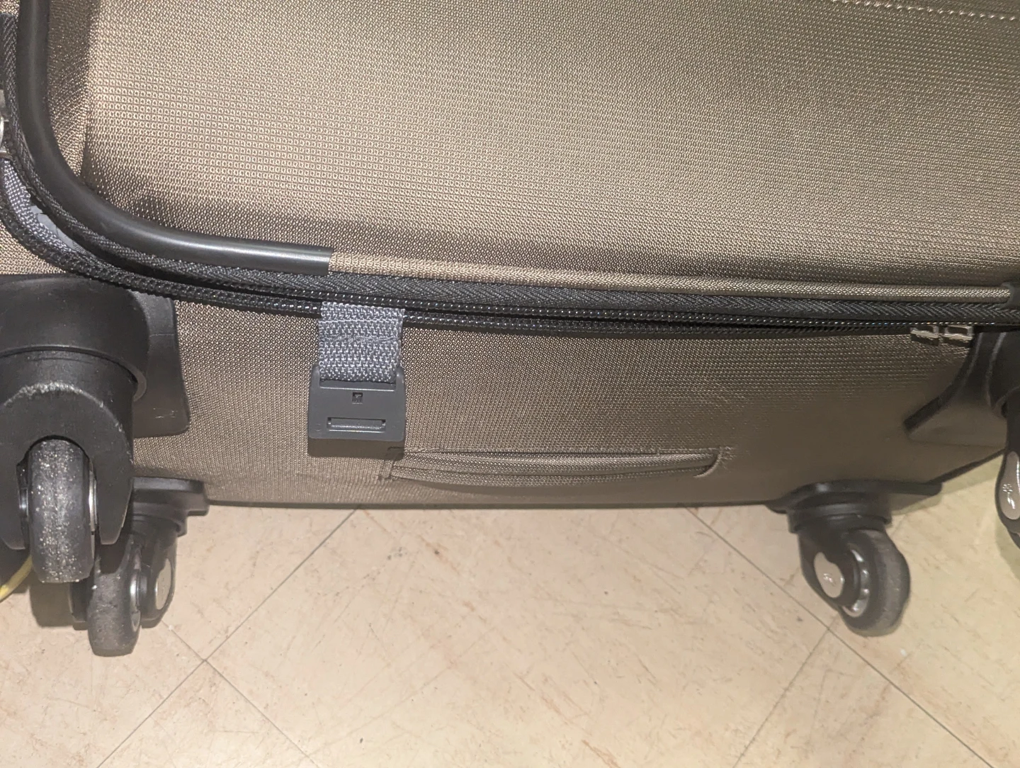 Ricardo Beverly Hills Spinner Luggage - photo 2