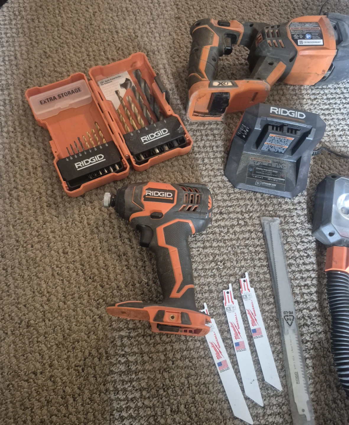 Ridgid 18V Power Tool Set with Accessories - photo 5