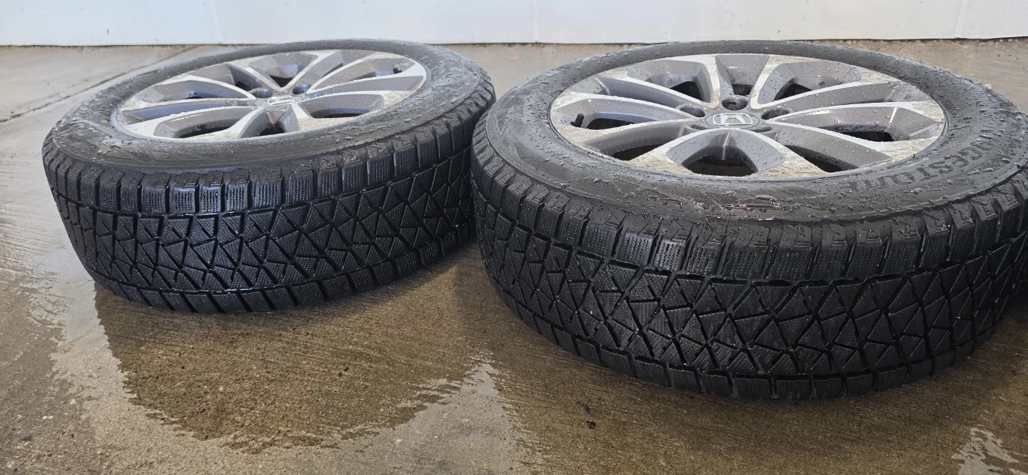 Original Honda CR-V  winter tires and rims - photo 5