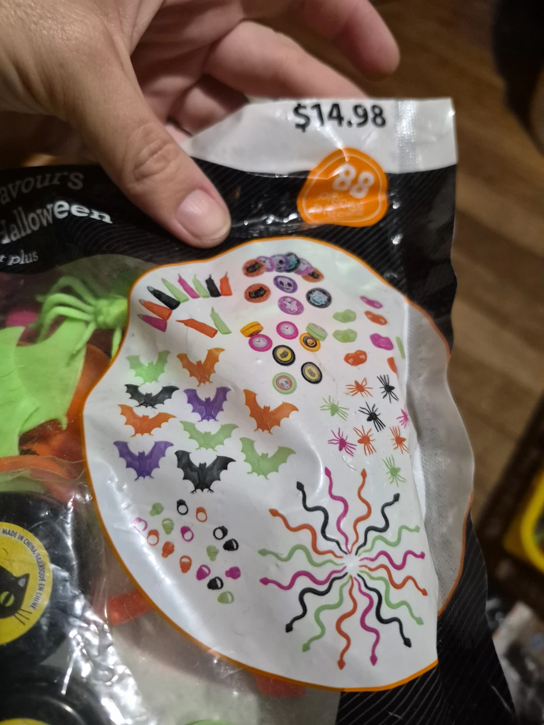 88-Piece Halloween Party Favour Set - photo 4