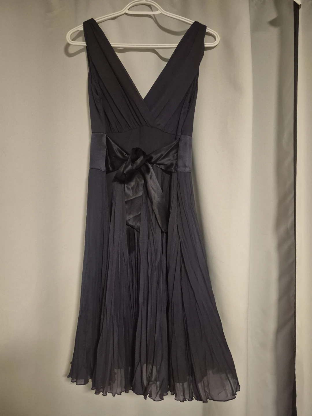 Dark Plum Sleeveless Pleated Dress - photo 3