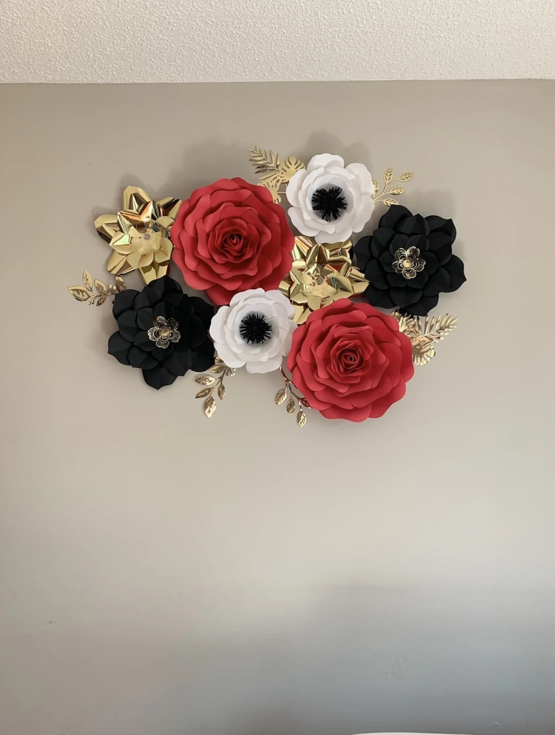 Paper Flower Wall Decor Set - photo 3