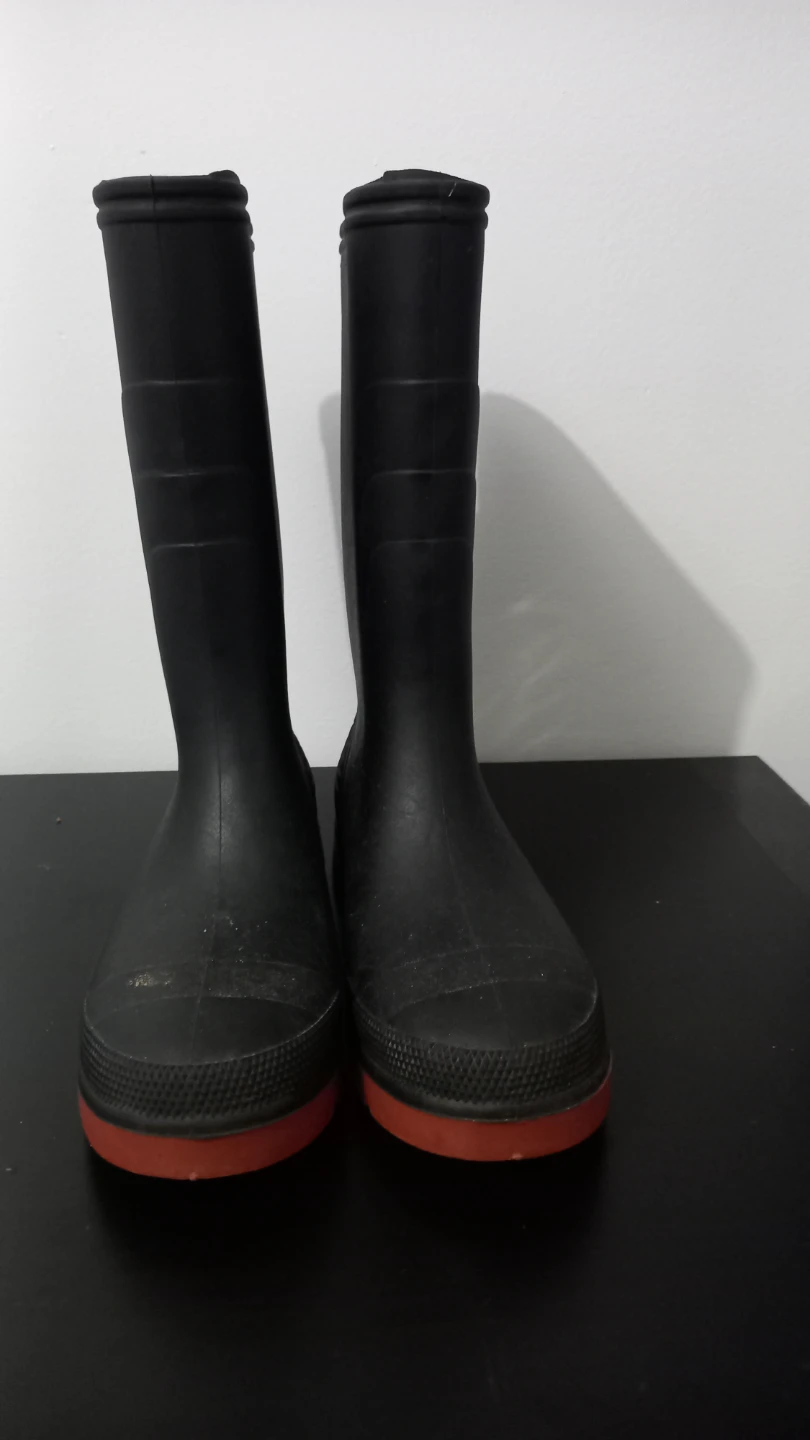 Black Rubber Rain/snow Boots Size 5 - photo 2