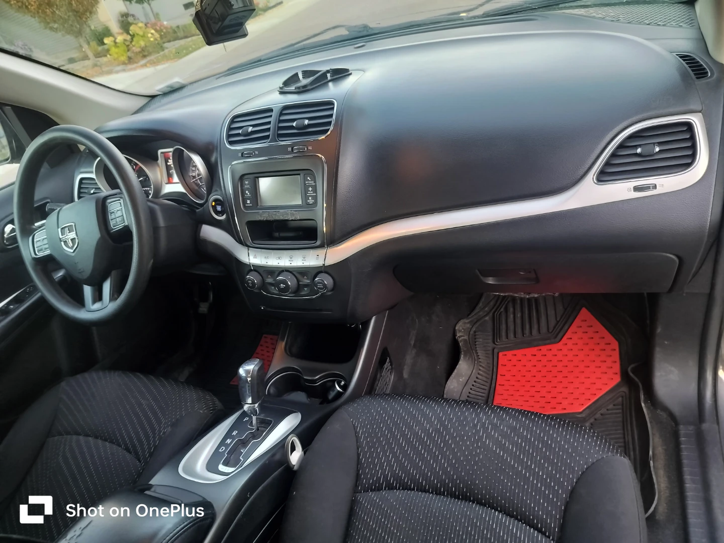 Dodge Journey Accident free. - photo 3