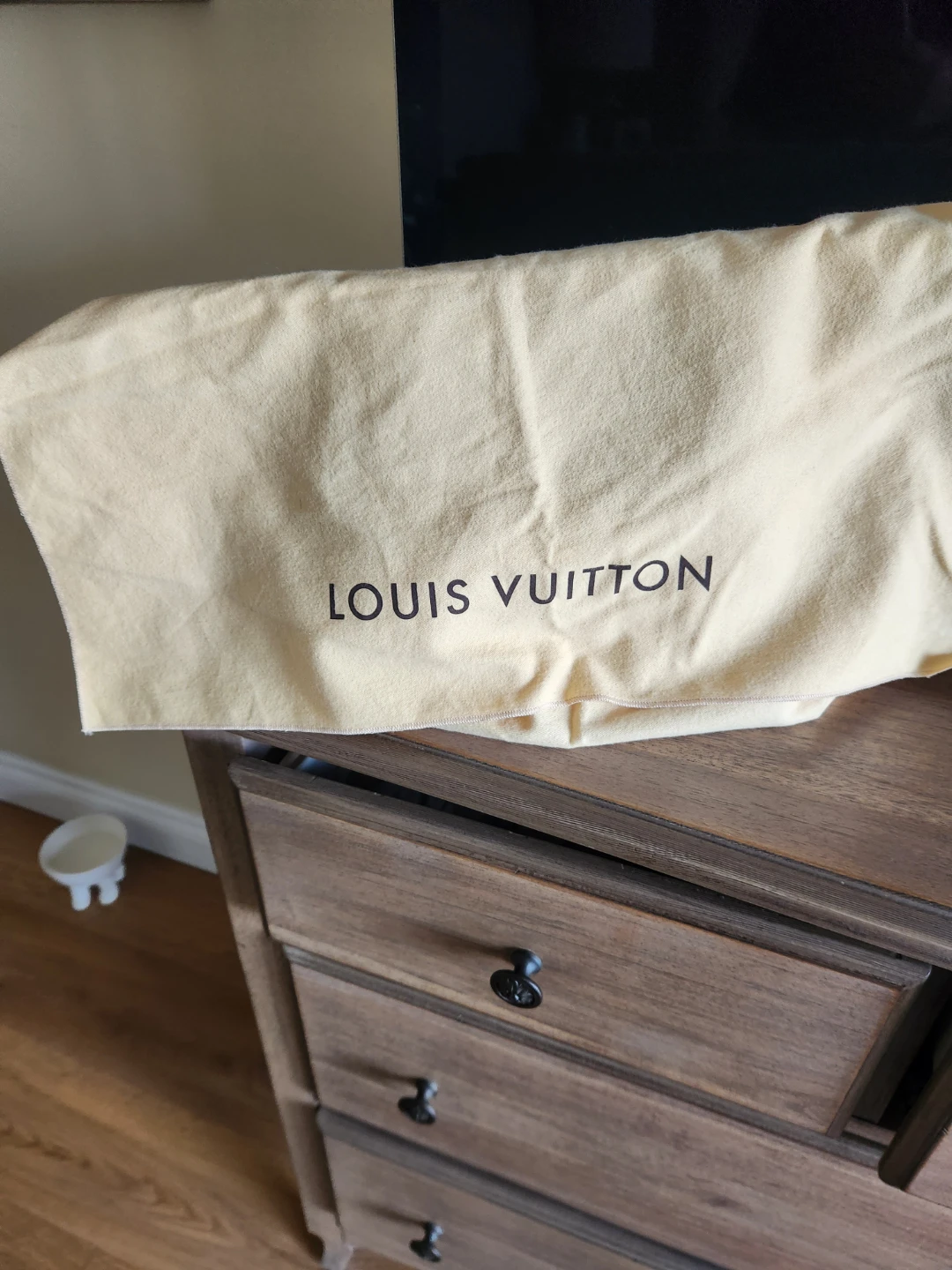 Louis Vuitton Damier Azur Tote Bag - photo 5