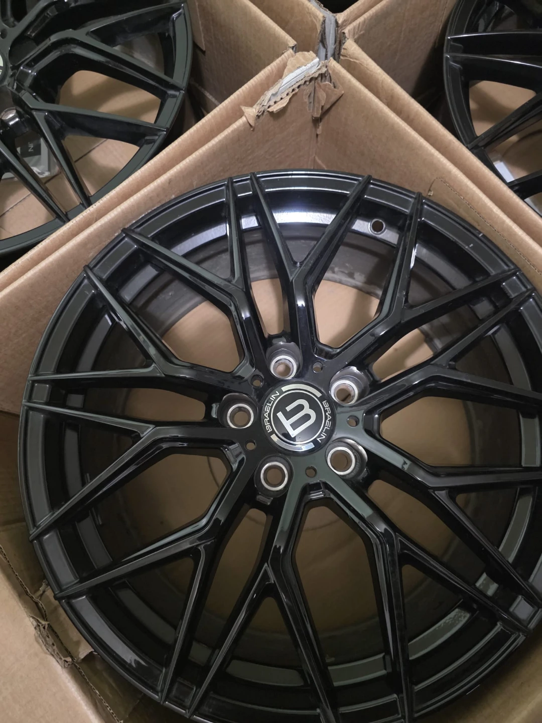 Set of 4 Braelin BR10 Wheels 18x8.0 - photo 2