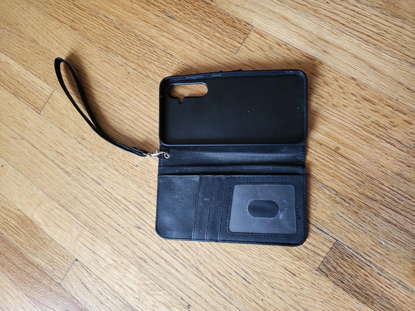 Roots 3 Card Folio Case for Samsung S23 FE - photo 2
