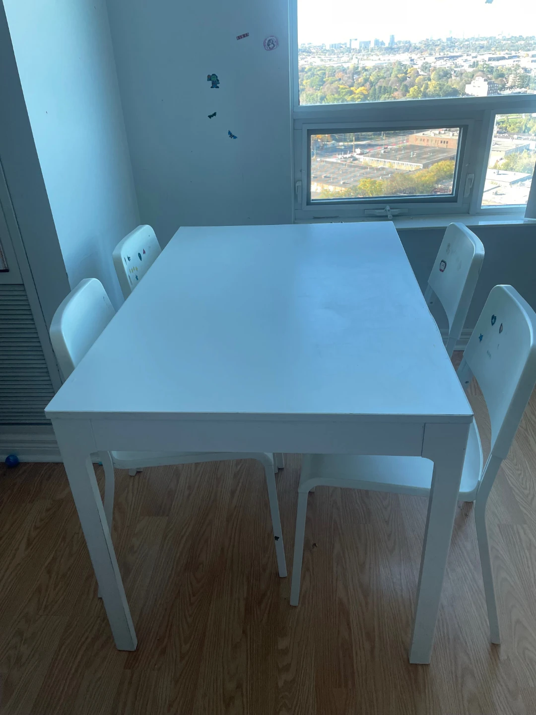 White Dining Table with Four Chairs