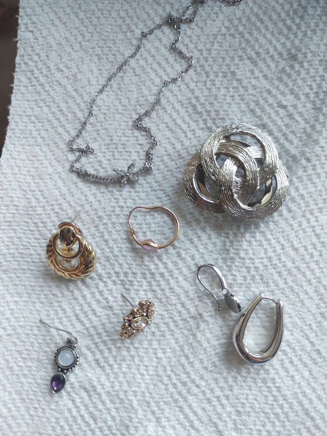 Assorted Vintage Costume Jewellery and Wine Charms - photo 2