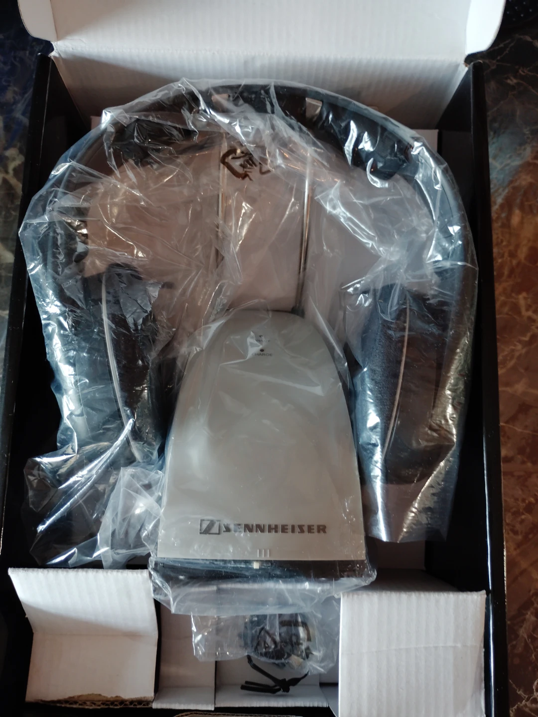 Sennheiser RS 120 Wireless Headphone System - photo 2