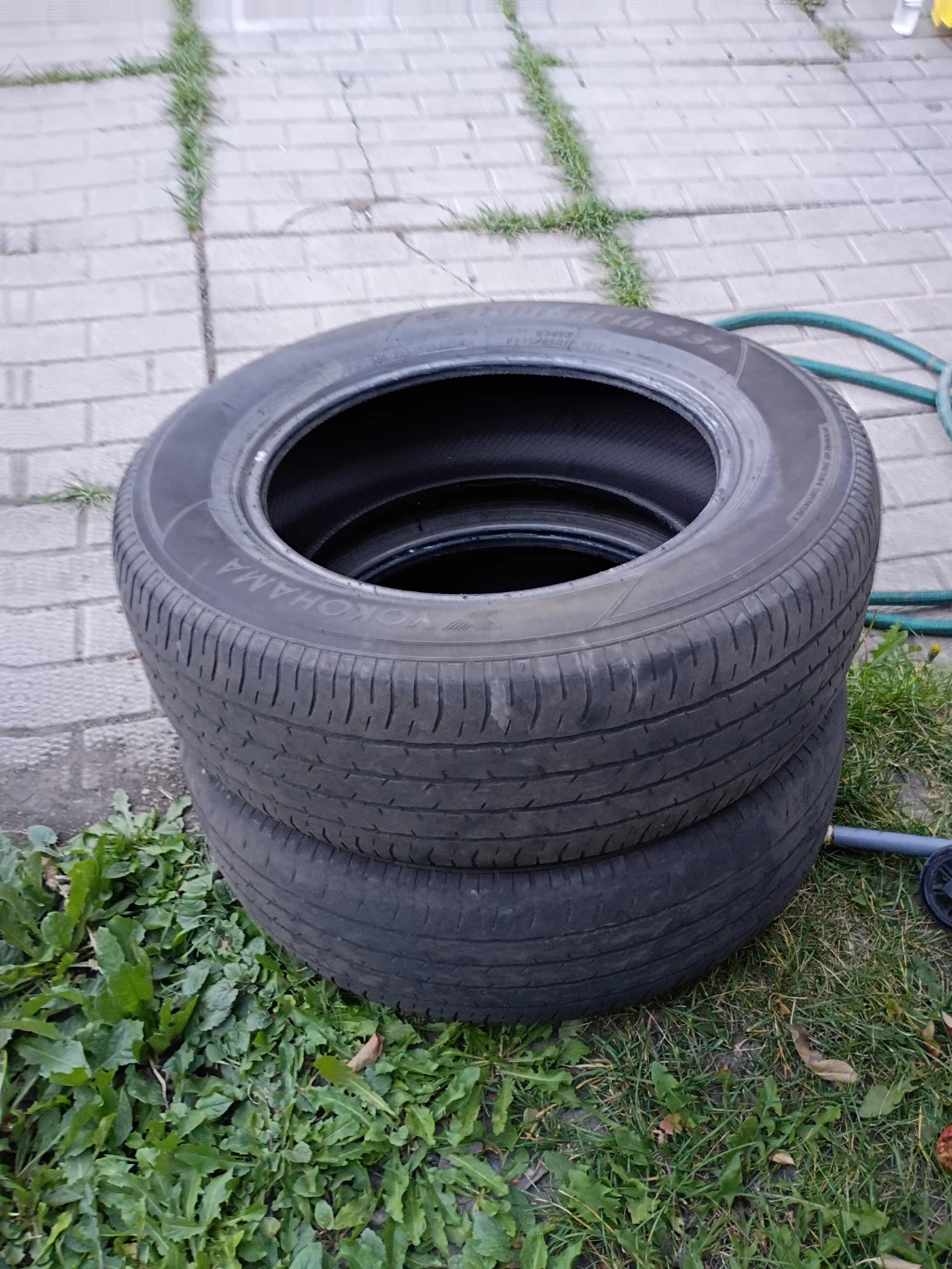 2 Yokohama BluEarth S34TZ P235/65R17 Tires - photo 2