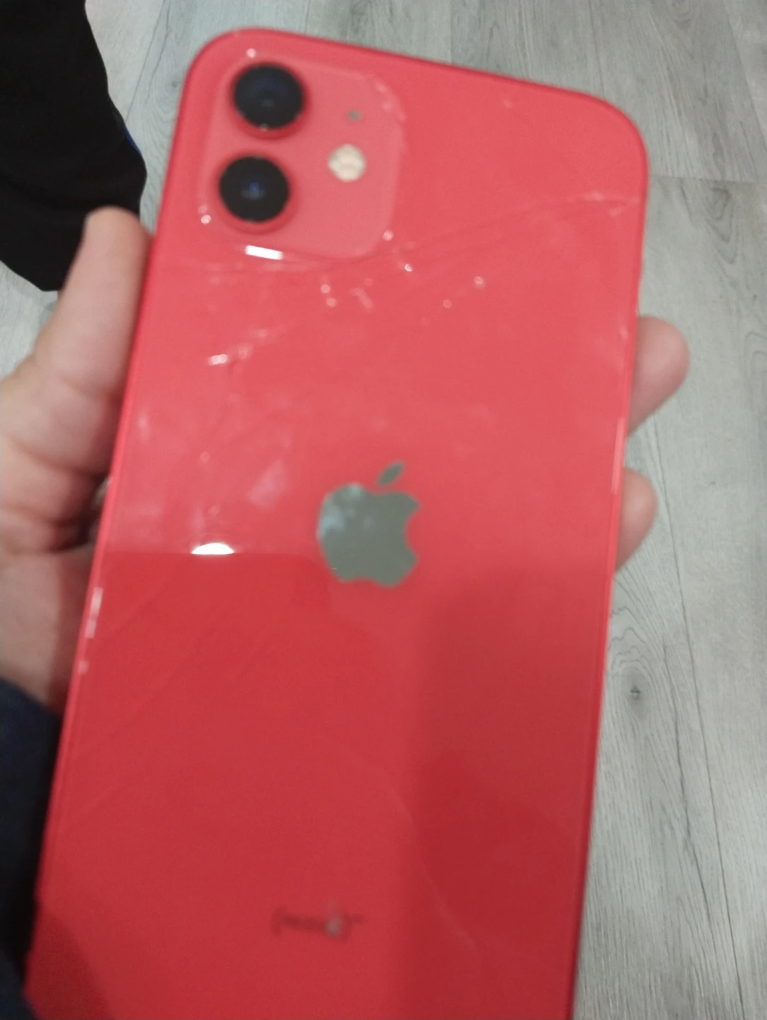 iPhone 12 64GB Red – Cracked Back Glass, Works Properly - photo 3