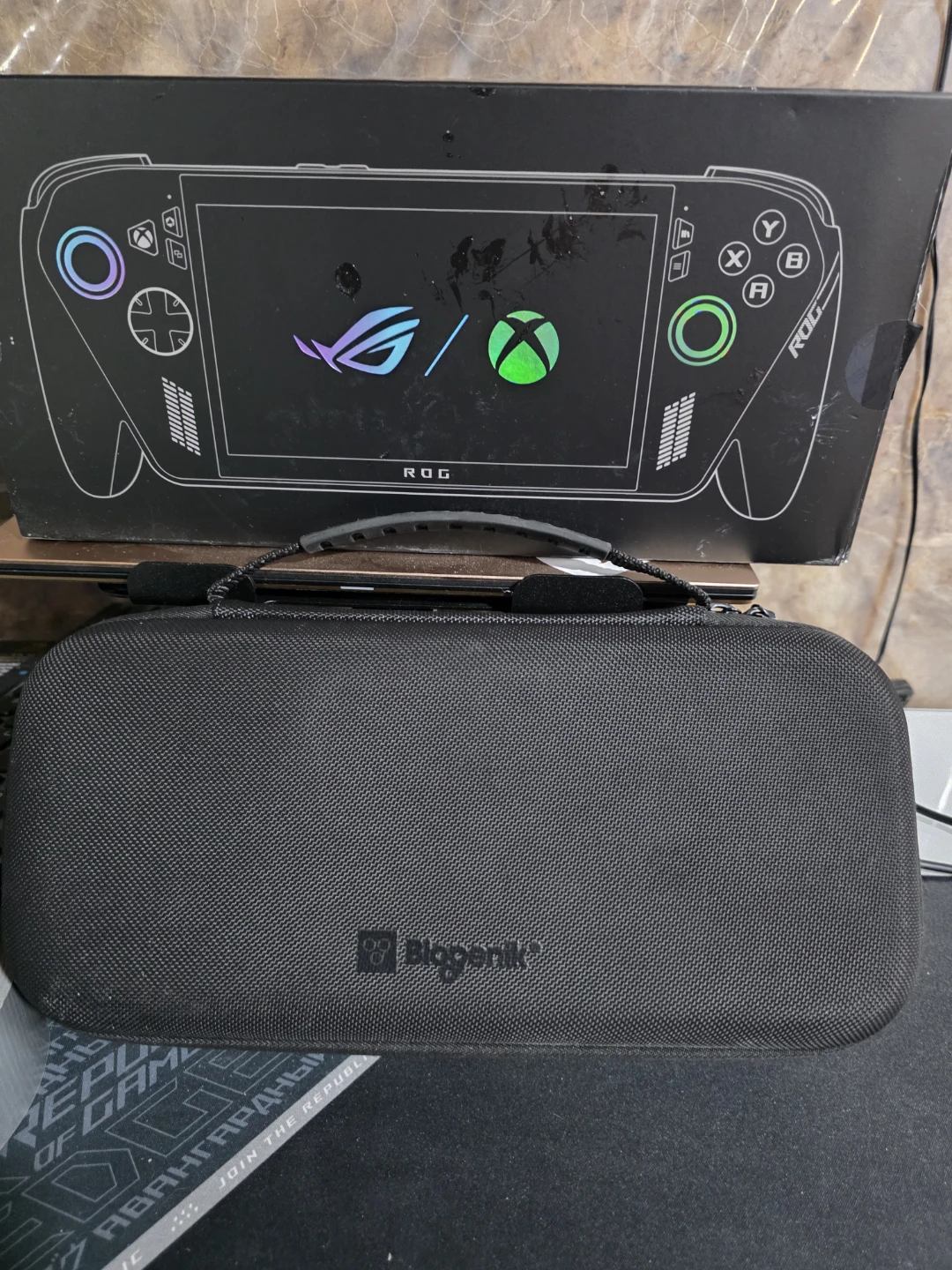 ASUS ROG Ally X Handheld Console $800 - photo 3