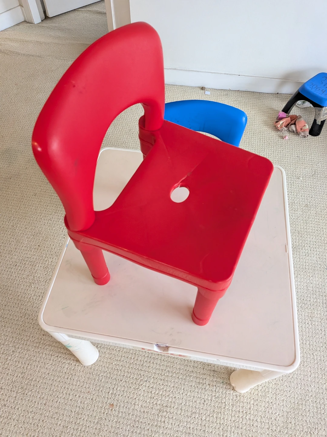 Kids Play Table and Chairs Set - photo 5