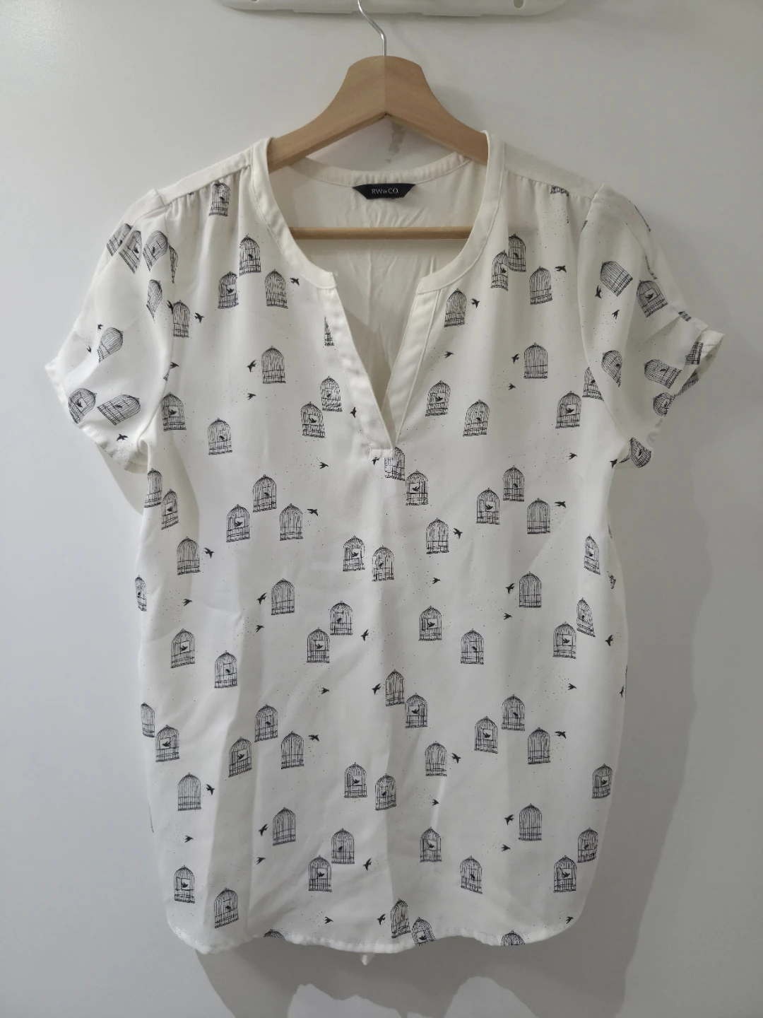 RW&CO. Birdcage Print Blouse (Size M)