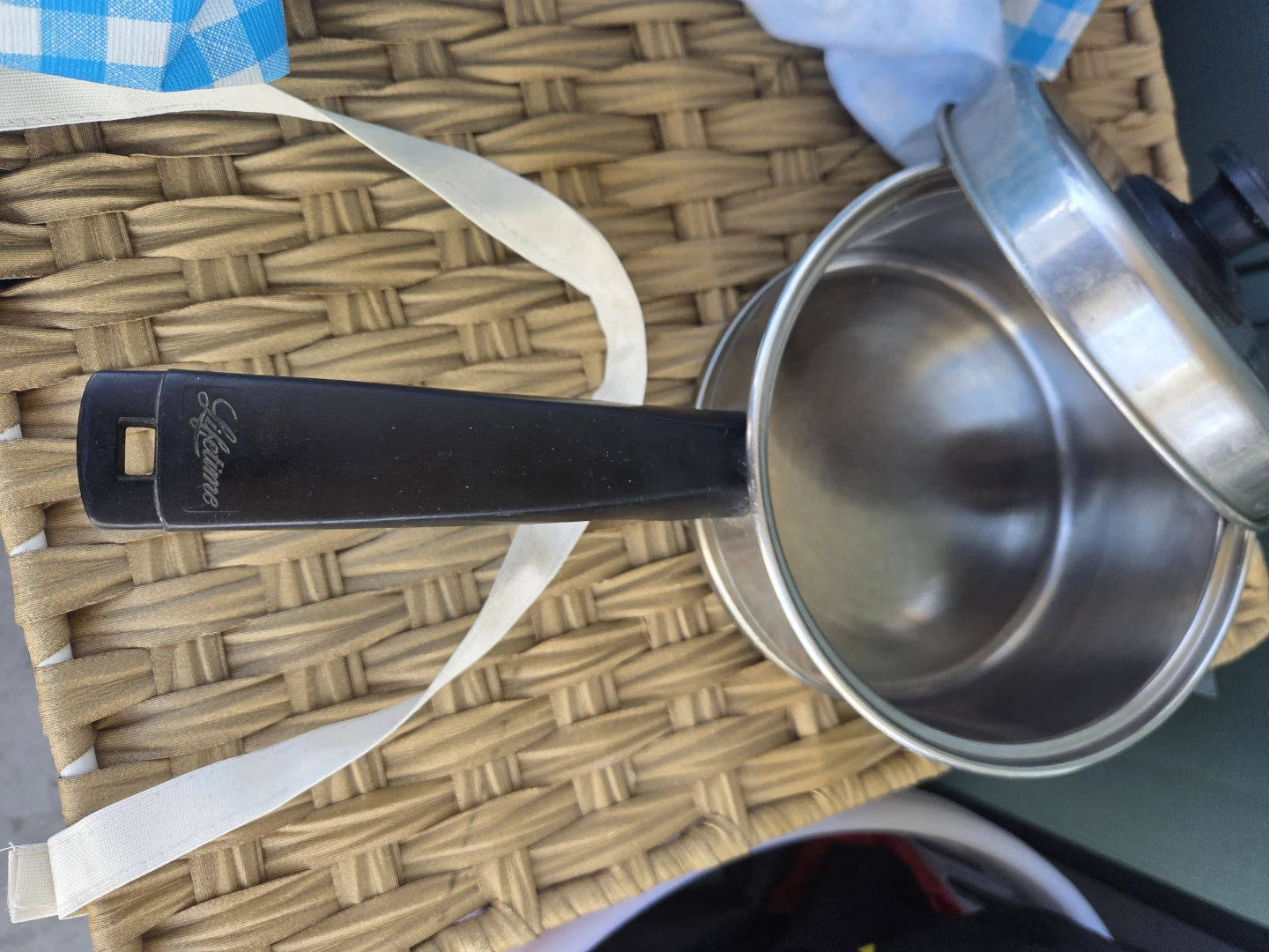 Lifetime stainless steel saucepan with lid - photo 5