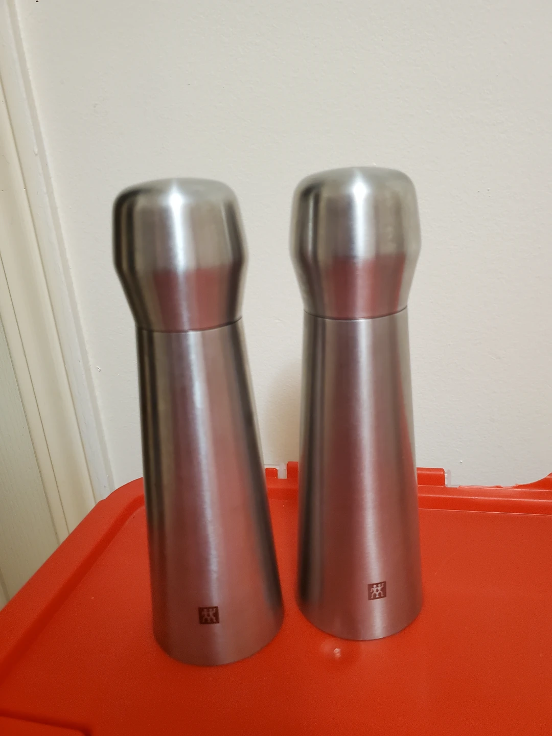 Zwilling and J.A. Henckels Knife and Shaker Set - photo 4